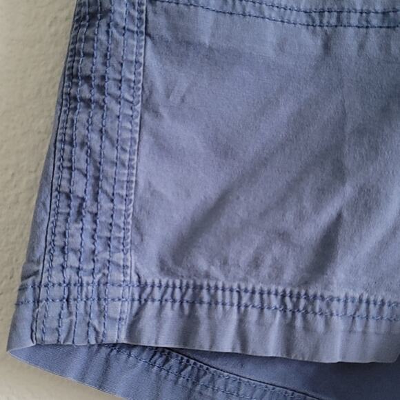 DOCKERS Shorts Mid Rise Curvy Cargo Khaki Style Front Pockets Size 6 Faded Blue - Picture 4 of 9